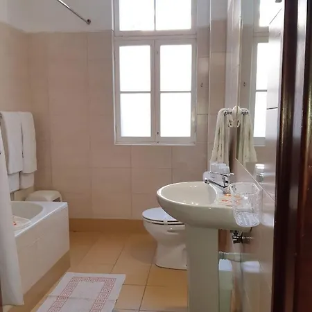 Residencial Do Vale בית הארחה 3*