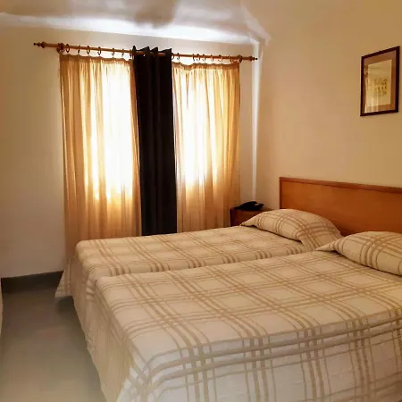 Residencial Do Vale פונשל