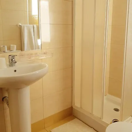 בית הארחה Residencial Do Vale פונשל