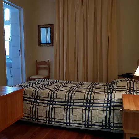 Residencial Do Vale בית הארחה